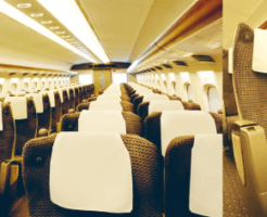 新幹線グリーン車の価値や魅力は快適な内装？座席でできることや楽しみ方まとめ！